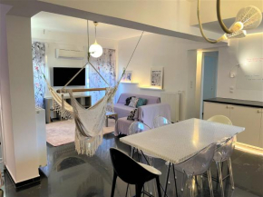 A-15 A hammock in Exarchia, New '23! Pls check extra fees for 2nd and 3rd room